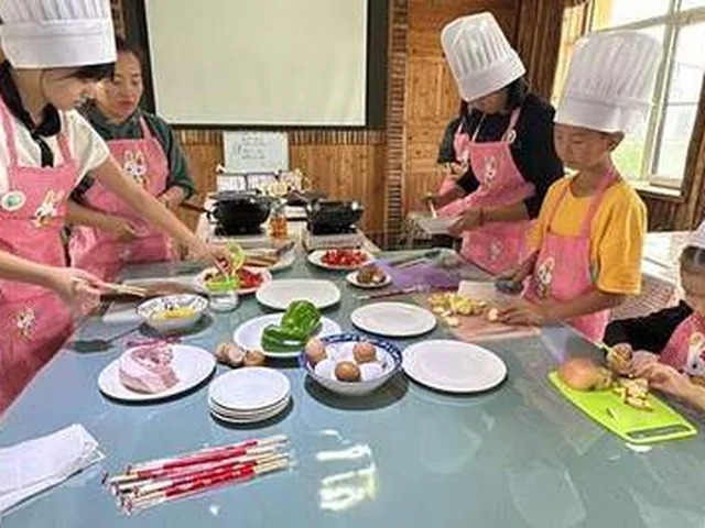 烹饪学堂 —— 少长集航空研学基地
