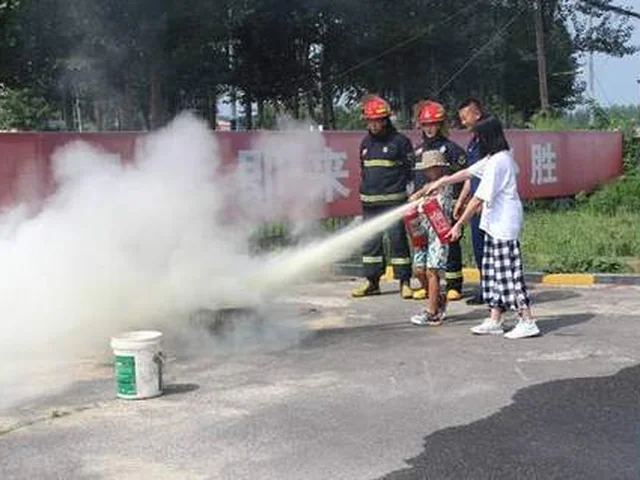 消防安全 —— 少长集航空研学基地